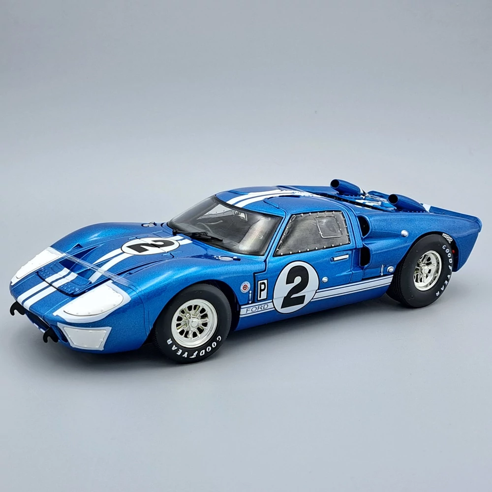 Ford GT40 MK II 1966 1:18 modell autó Shelby kollekció