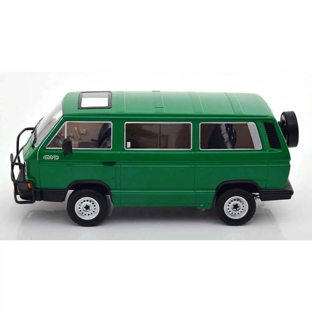 Volkswagen T3 Bus Syncro 4WD egy 1:18 fém modell autó méretarányos
