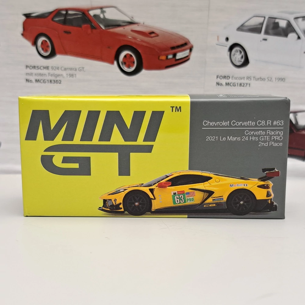Chevrolet Corvette C8.R 1:64 Mini GT 383 – gyűjtői modell