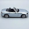Fiat 124 Spider 1:24 Burago fém autómodell