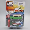 Chevrolet Suburban Surf 1:64 Auto World fém autó modell