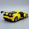 Ferrari 488 Challenge 2017 1:24 Burago fém autó modell