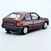 Opel Kadett E 1990 1:43 Bordó Minichamps modellauto