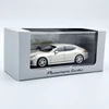 Porsche Panamera 4 e-hybrid 1:43 fém autó modell