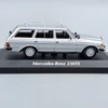 Mercedes E-class 230 TE 1:43 ezüst Maxichamps retró autó modell