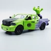 Dodge Ram 1500 Pick-Up 1:24 Hulk figurával autó modell