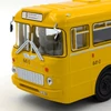 Ikarus 556 1:43 sárga autóbusz modell