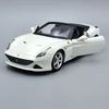Ferrari California T Spider Cabrio 2014 Bburago autó modell