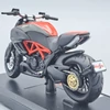 Ducati Diavel Carbon 1:18 Maisto motor modell