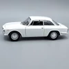 Alfa Romeo Giulia GT 1300 1966 1:24 Leo-models fém autó-modell