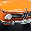 BMW 2002tii 1971 1:24 retró modellautó 