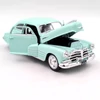 Chevy Fleetline Aerosedan 1:24 Maisto modellautó