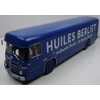 Berliet PLK8 'Huiles Berliet' 1:43 Atlas teherautó modell
