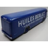 Berliet PLK8 'Huiles Berliet' 1:43 Atlas teherautó modell