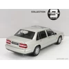 Volvo 960 1996 1:18 Triple9 modell autó