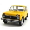 Lada Níva 2121 1-24  Modellautó