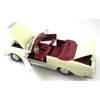 Mercedes-Benz 280SE 1967 1:18 Autómodell