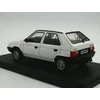 Skoda Favorit 1:24 White