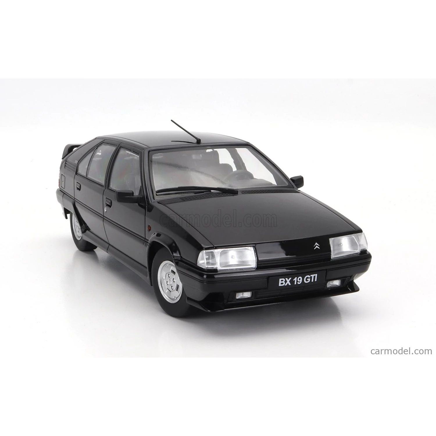 Citroen BX GTI 1990 1:18 Triple9 fekete - Triple 9 - Játék és