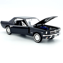 Ford Mustang Coupe 1964 1:24 Welly autómodell