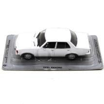 Opel Record fémautó 1