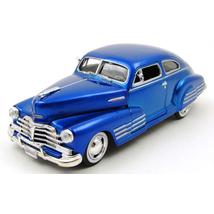 Chevy Aerosedan Fleetline 1948 1:24 fémautó
