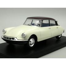 Citroen DS 19 1956 1:24