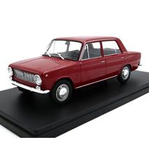 Fiat 124 Berline 1966 1:24
