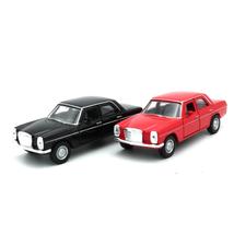 Mercedes-Benz 220