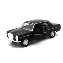Mercedes-Benz 220