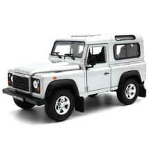 Land Rover Defender 1:24 Modell Autó