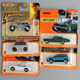 Matchbox akciós csomag 2 fém kisautó