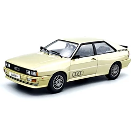 Audi Quattro WhiteBox 1:24 autó modell