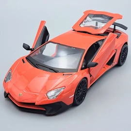 Lamborghini Aventador SV Coupe 1:24 fém modell autó