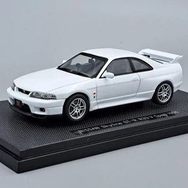 Nissan Skyline GT-R R33 1995 1:43 Ebbro fém autómodell