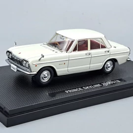 Nissan Skyline 2000GTB 1965 1:43 Ebbro retró modell autó