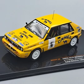 Lancia Delta 16V Ferjáncz-Tandari 1:43 IXO retró fém autó modell