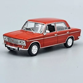 Lada 1500 1980 1:43 IXO fém zsiguli modellautó