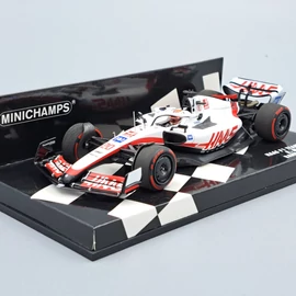 Haas F1 Team VF-22 1:43 K.Magnussen fém autó modell