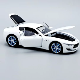 Maserati Alfieri 2014 1:32 Tayumo modell autó