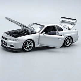 Nissan GT-R34 1:32 Tayumo ezüst fém kisautó