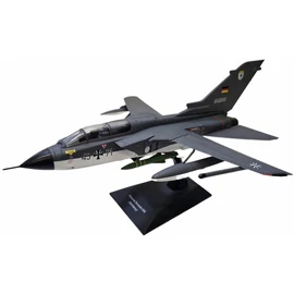 Panavia PA-200 43-71 Tornado 1:72 repülő