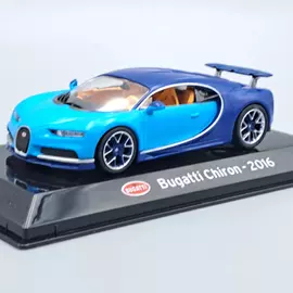 Bugatti Chiron 2016 1:43 fém autó modell