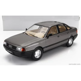 Audi 80 B3 1989 1:18 Triple 9 modellautó