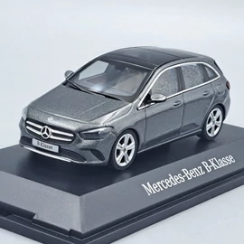 Mercedes Benz B-Classe W247 1:43 szürke autó modell