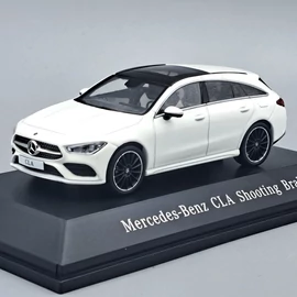 Mercedes Benz CLA S118 1:43 fehér Minimax fém autó modell
