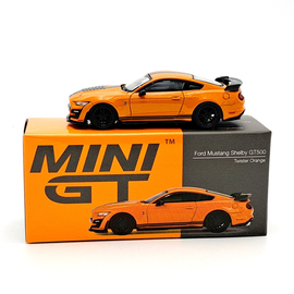 Ford Mustang Shelby GT500 1:64 (505)