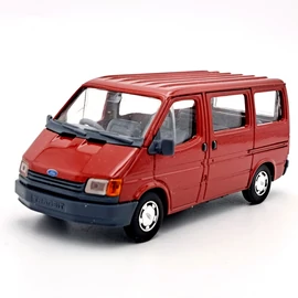 Ford Transit 1:35 Piros