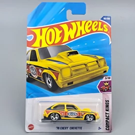 Hot Wheels - Chevy Chevette '76 retró autómodell