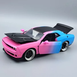 Dodge Challenger SRT Hellcat 2015 1:24 Jada autó modell játékautó